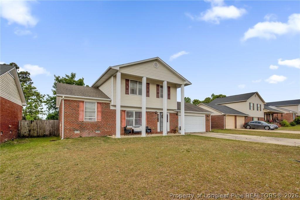 Photo of 924 Scully Drive, Fayetteville, NC 28314 (MLS # 763260)