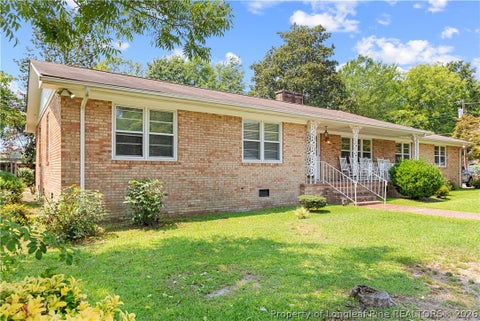 Photo of 700 E Harnett Street, Dunn, NC 28334 (MLS # 770632)