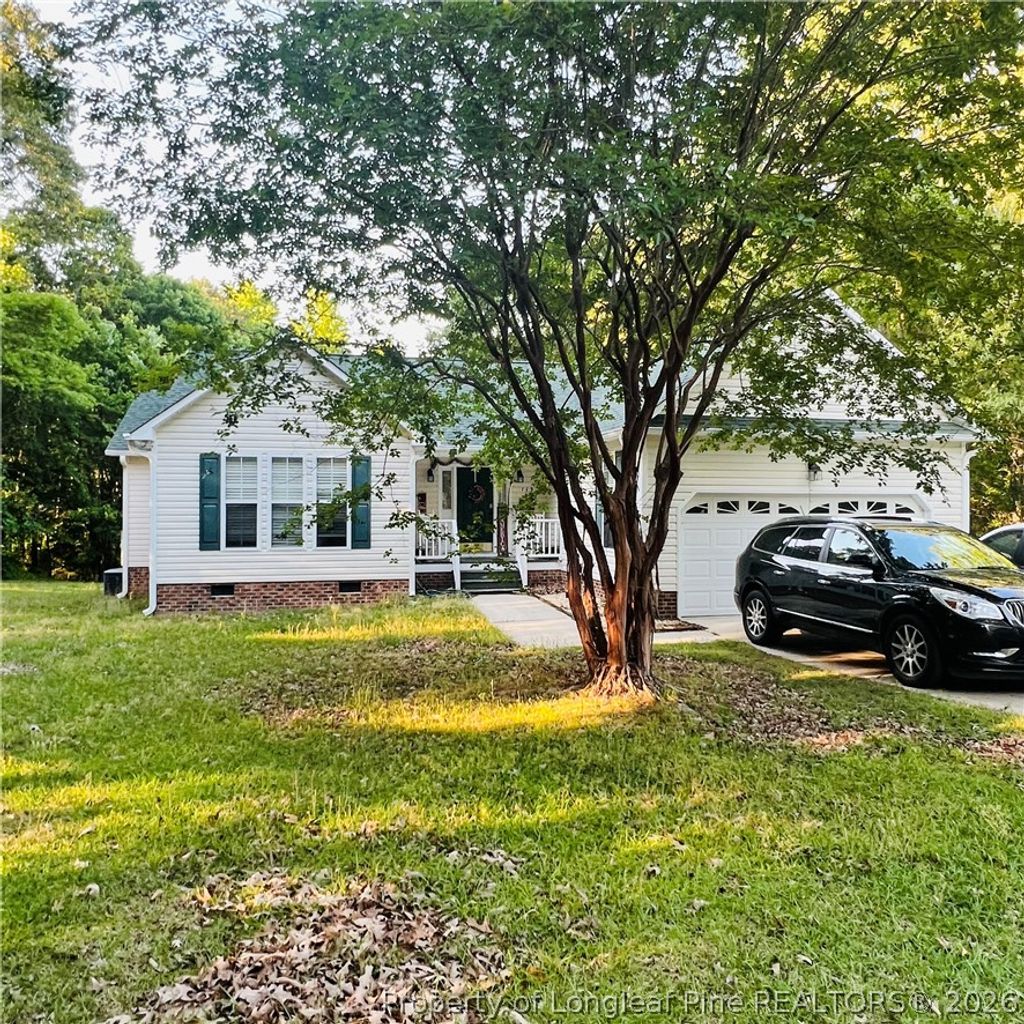 Photo of 115 Lakeview Court, Garner, NC 27529 (MLS # 765615)