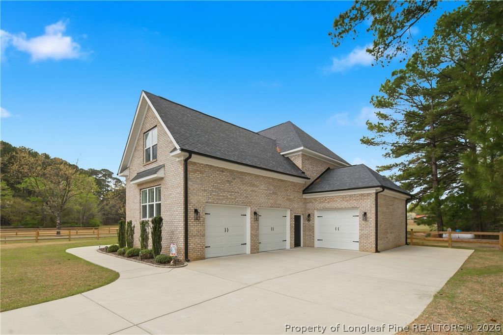 Photo of 2111 Sunburst Court, Fayetteville, NC 28312 (MLS # 759912)