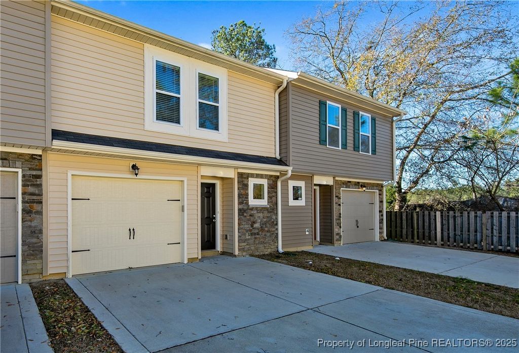 Photo of 2622 Middle Branch Bend, Fayetteville, NC 28304 (MLS # 754146)