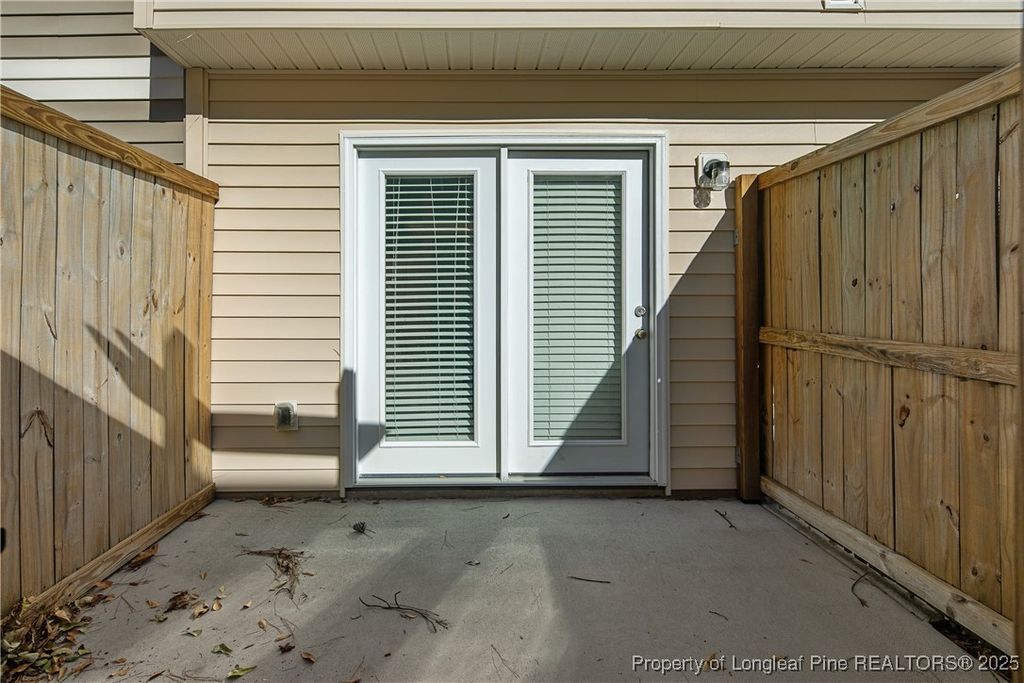 Photo of 2622 Middle Branch Bend, Fayetteville, NC 28304 (MLS # 754146)