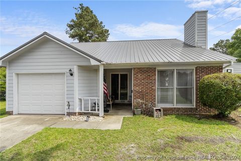 Single Family Residence in Hope Mills NC 5334 Tory Hill Road.jpg