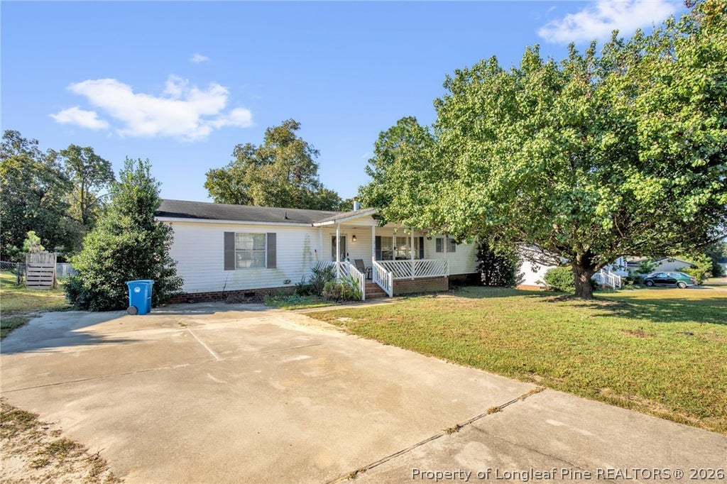 Photo of 2645 Oglesby Drive, Raeford, NC 28376 (MLS # 770673)