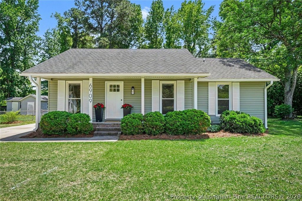 Photo of 6909 Media Drive, Fayetteville, NC 28314 (MLS # 762627)
