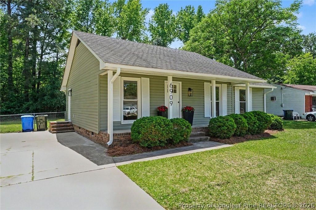 Photo of 6909 Media Drive, Fayetteville, NC 28314 (MLS # 762627)
