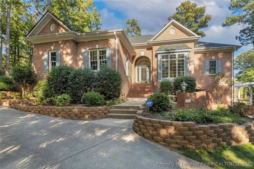 Photo of 2009 Traceway Drive N, Sanford, NC 27332 (MLS # 751125)