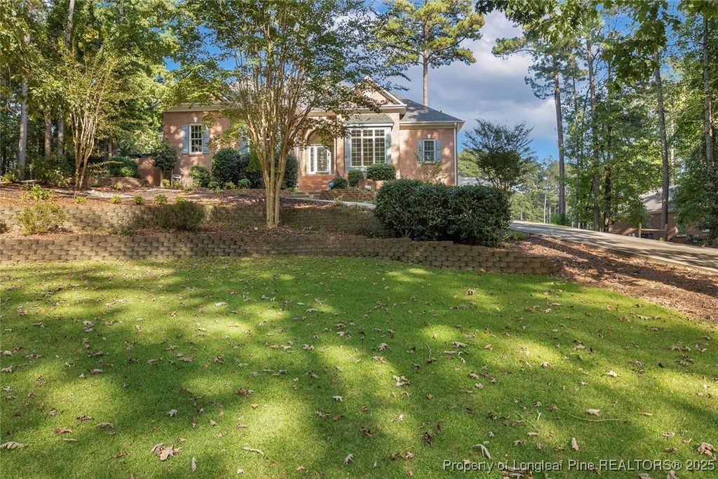 Photo of 2009 Traceway Drive N, Sanford, NC 27332 (MLS # 751125)