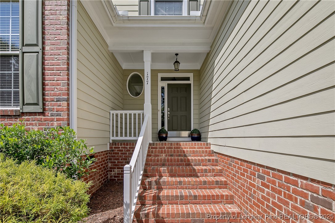 177 Lamplighter Way