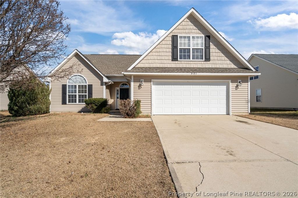 Photo of 521 Fairfield Circle, Raeford, NC 28376 (MLS # 757458)