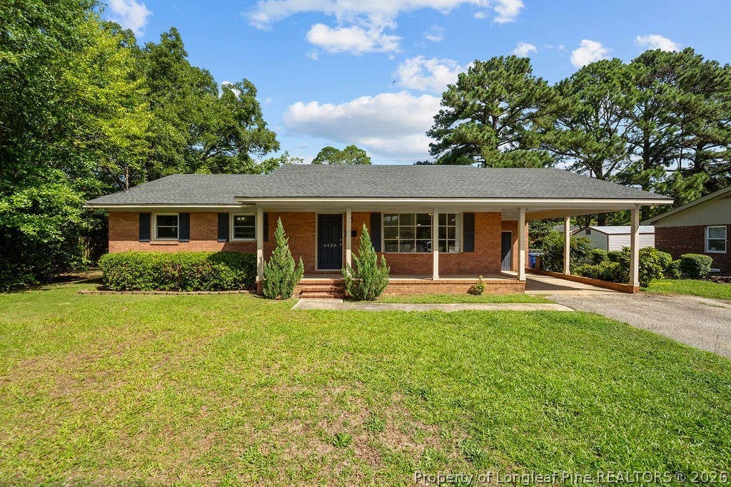 Photo of 4430 Cliffdale Road, Fayetteville, NC 28314 (MLS # 766583)