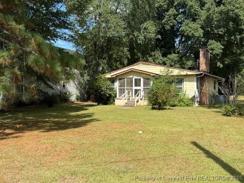Photo of 435 W Connecticut Avenue, Southern Pines, NC 28387 (MLS # 750091)