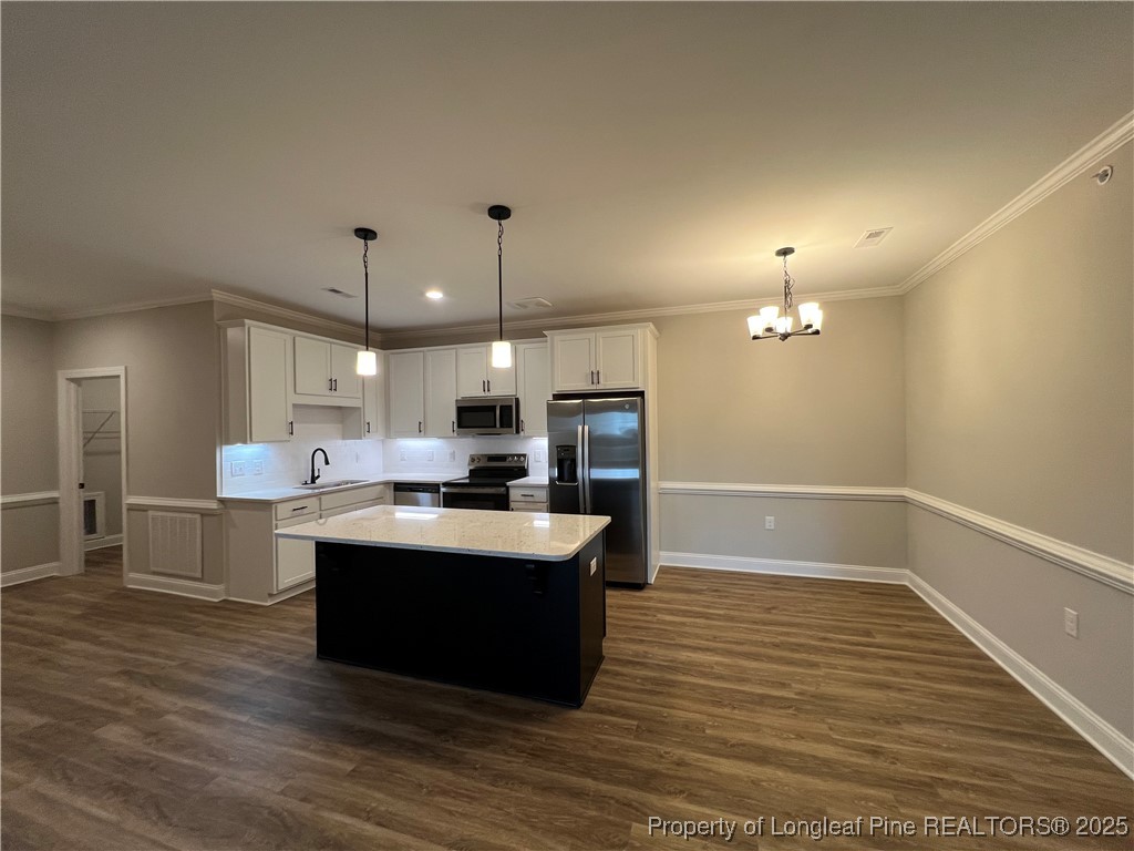 220 Gallery Drive 303