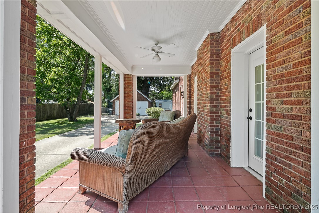 115 W Prospect Avenue