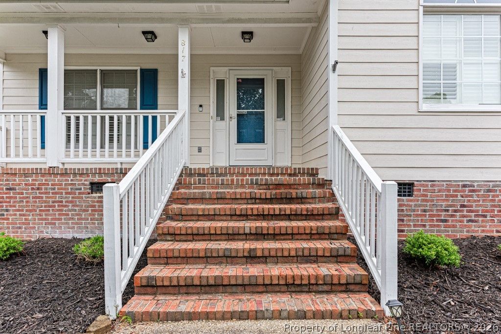 Photo of 817 Larkspur Drive, Fayetteville, NC 28311 (MLS # 763592)