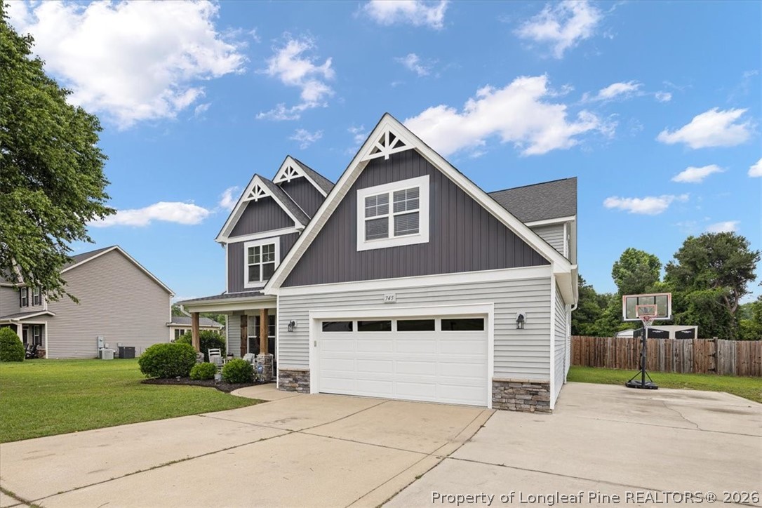 745 Pecan Grove Loop