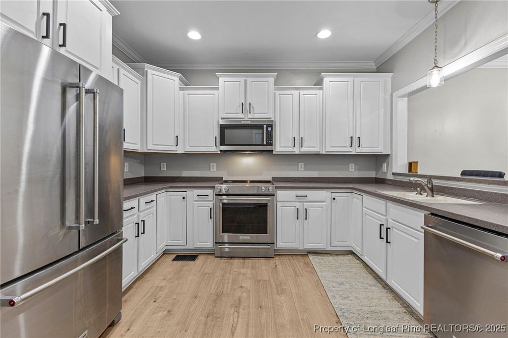 Photo of 932 Westland Ridge Road, Fayetteville, NC 28311 (MLS # 751597)