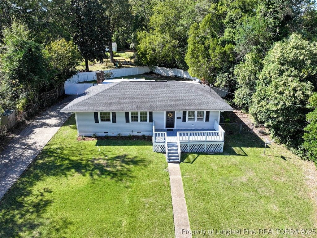 Photo of 1061 Mohawk Avenue, Fayetteville, NC 28303 (MLS # 751746)