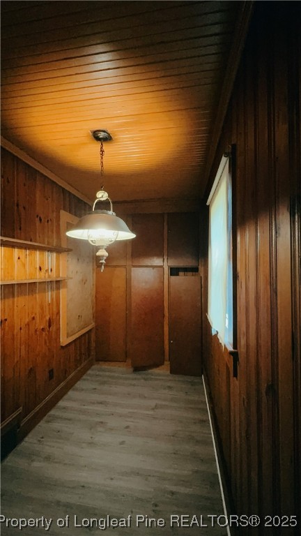 1105 Colonial Avenue