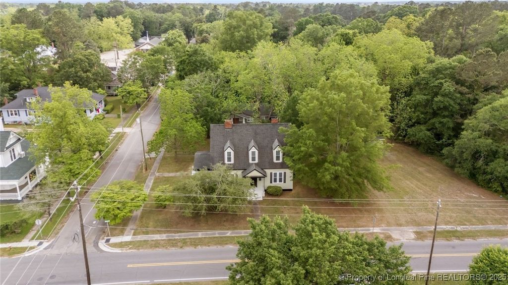 Photo of 301 Central Street, Maxton, NC 28364 (MLS # 754189)