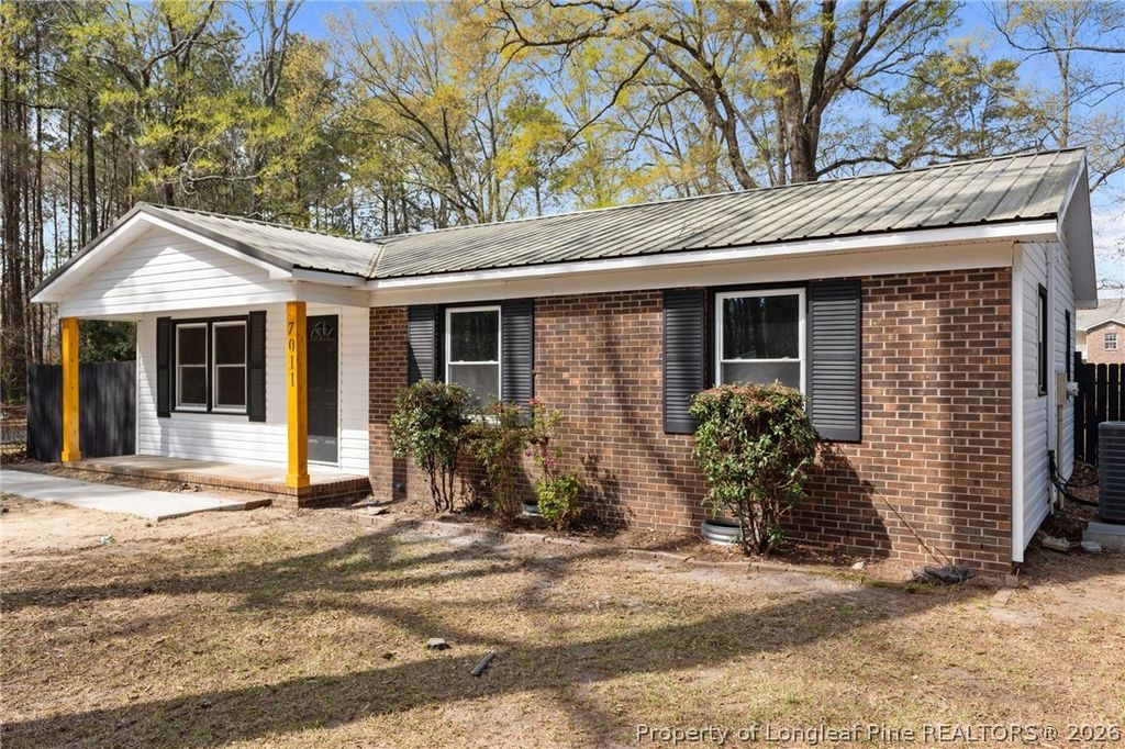 Photo of 7011 Zepher Road, Fayetteville, NC 28311 (MLS # 759476)