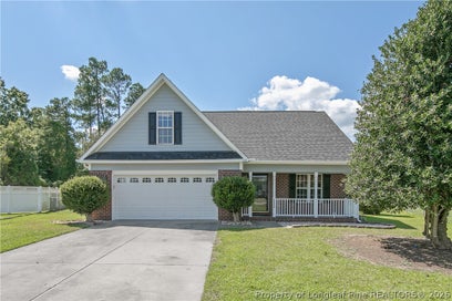 112 Nesting Lane Raeford NC 28376