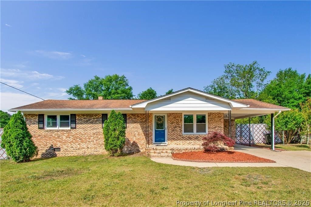 Photo of 5121 Pala Verde Drive, Fayetteville, NC 28304 (MLS # 762731)