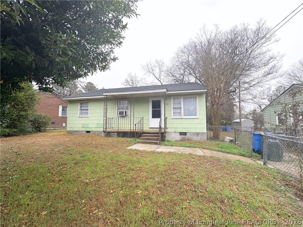 Photo of 722 Commerce Street, Fayetteville, NC 28305 (MLS # 757863)