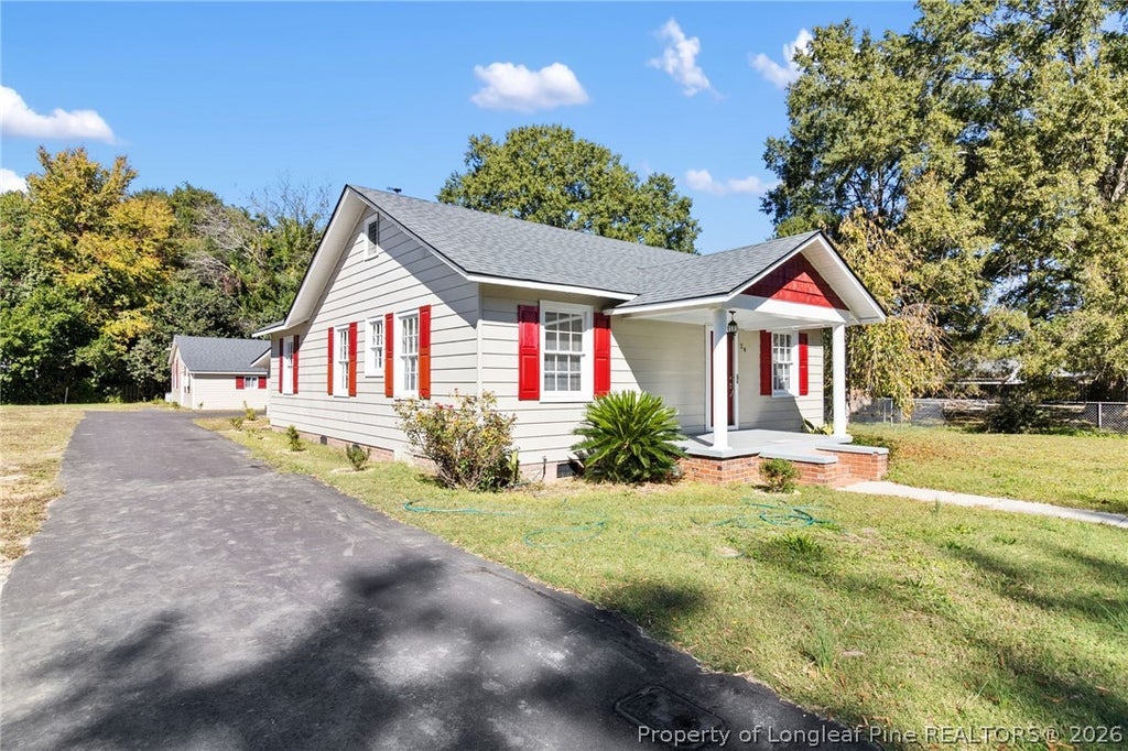 Photo of 24 S Green Street, Parkton, NC 28371 (MLS # 771521)