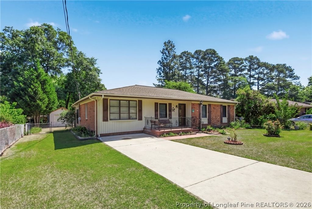 Photo of 423 Perth Street, Fayetteville, NC 28314 (MLS # 759232)