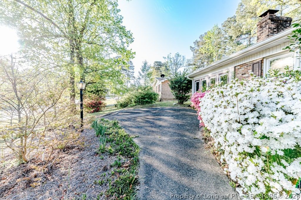 Photo of 820 Primrose Lane, Sanford, NC 27330 (MLS # 760206)