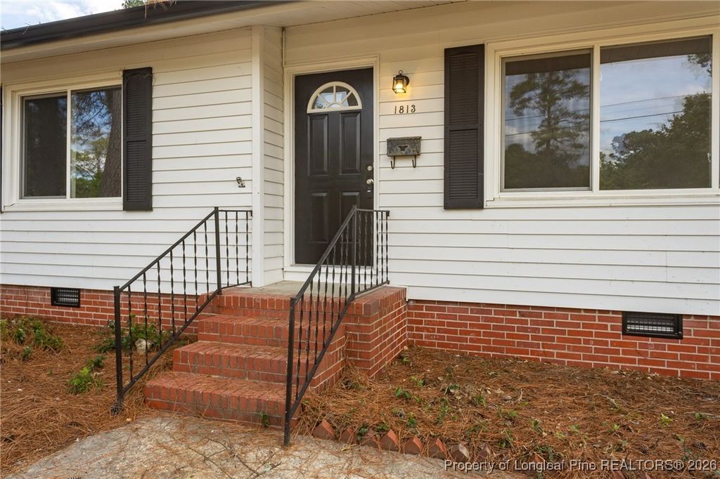 Photo of 1813 Manteo Street, Fayetteville, NC 28303 (MLS # 755759)