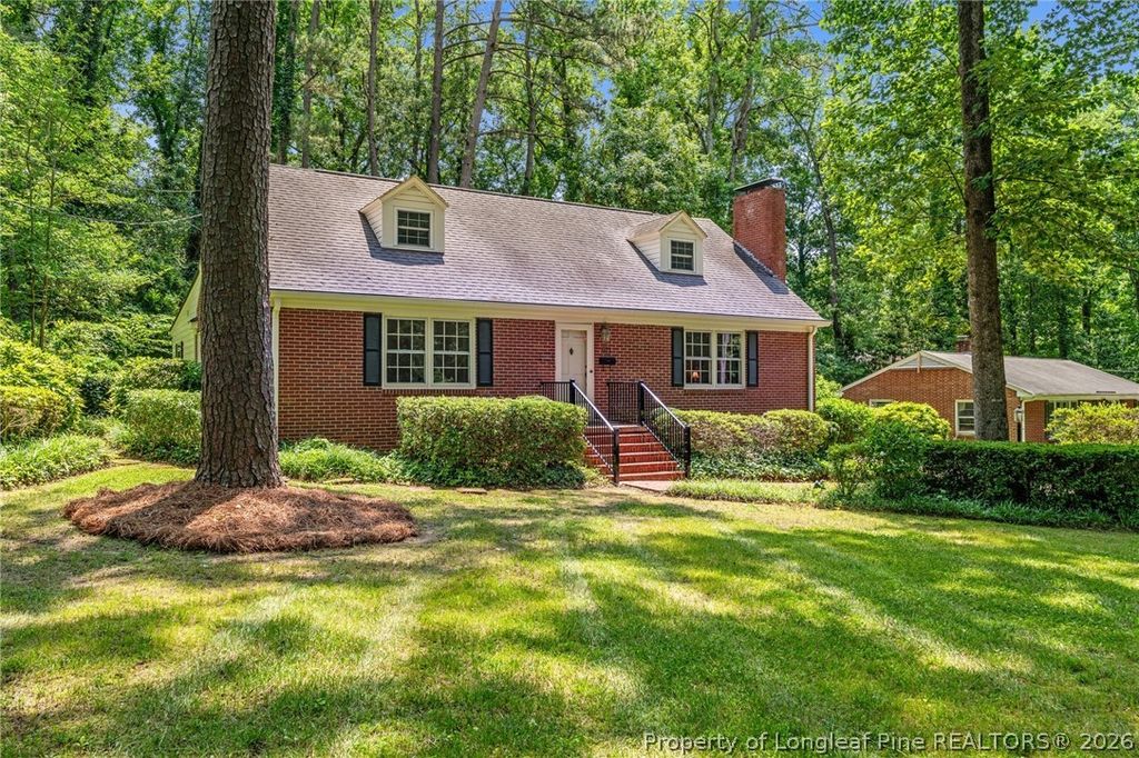 Photo of 511 Maplewood Drive, Sanford, NC 27330 (MLS # 758165)