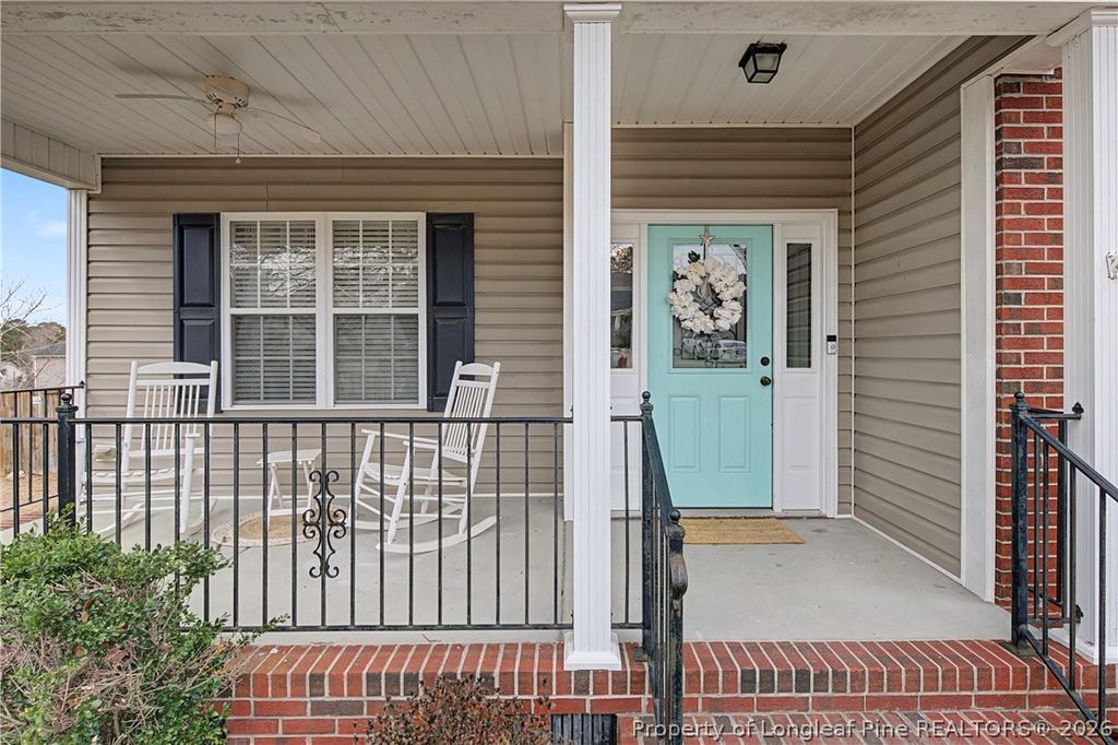 Photo of 85 Old Field Loop, Sanford, NC 27332 (MLS # 757703)