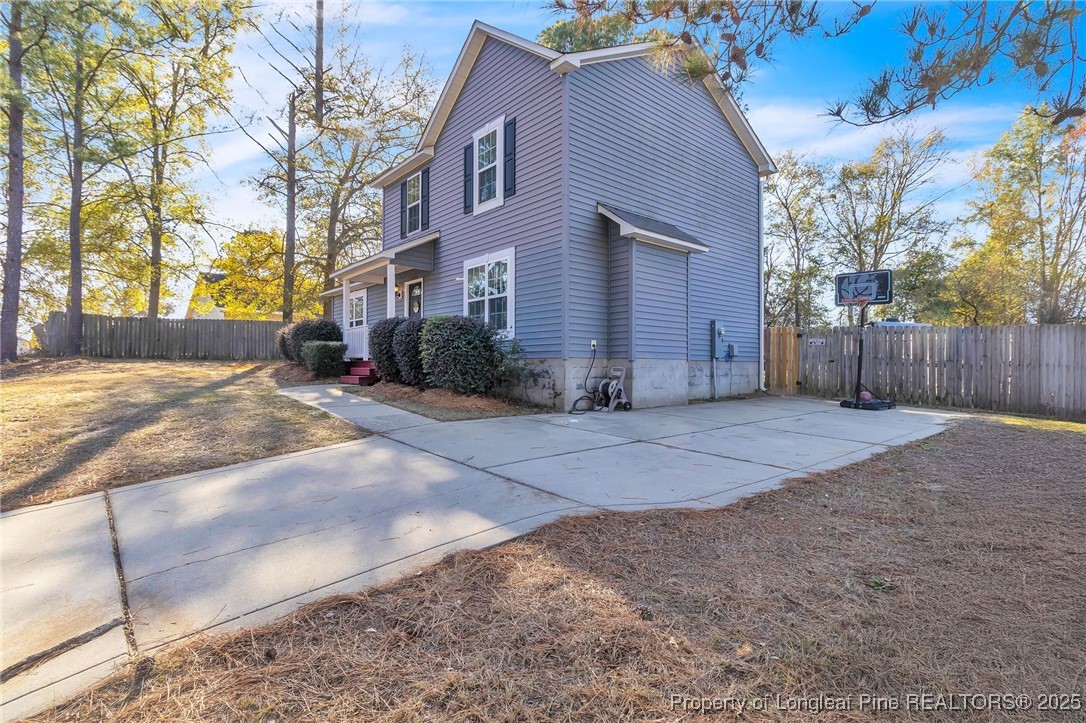 2122 Coinjock Circle