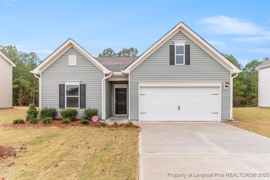 Photo of 1640 Elk Run Drive, Fayetteville, NC 28312 (MLS # 755020)