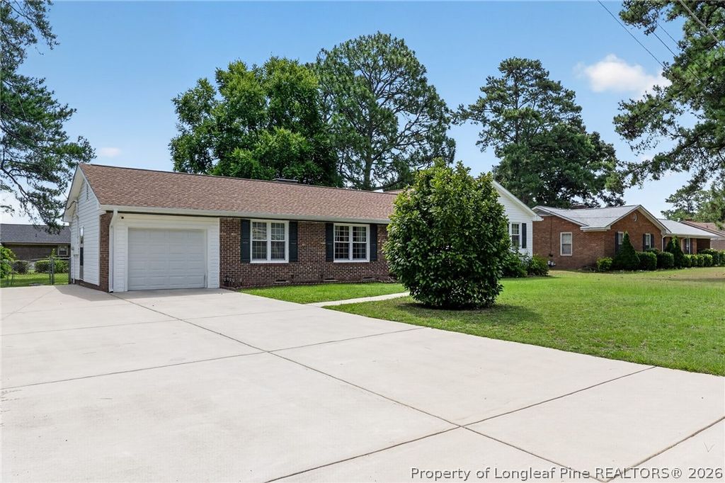Photo of 614 Garfield Drive, Fayetteville, NC 28303 (MLS # 765386)