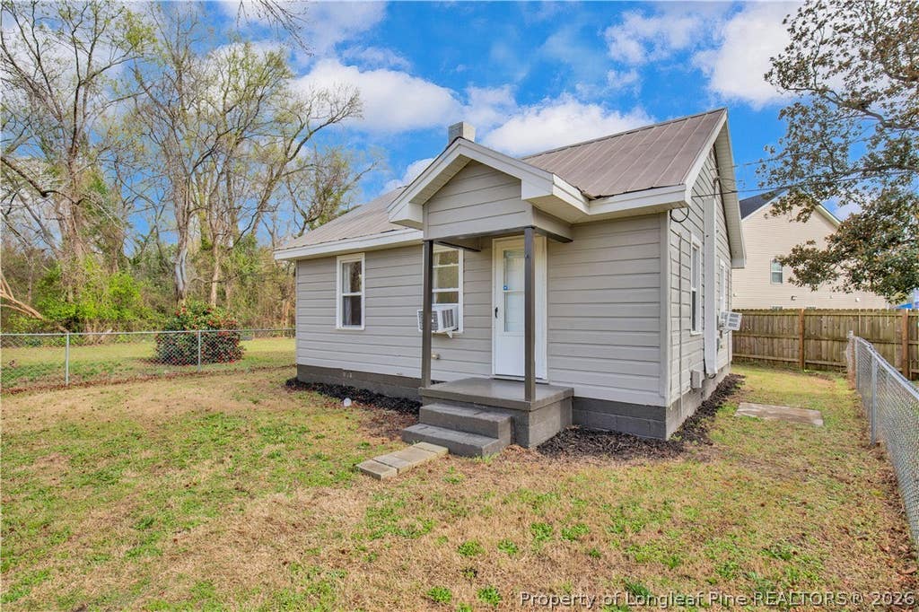 Photo of 326 Hawley Lane, Fayetteville, NC 28301 (MLS # 764596)