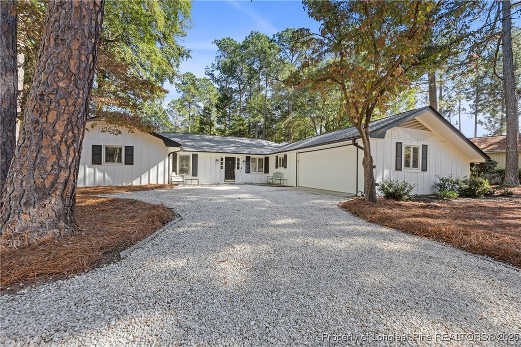 Photo of 265 Oakmont Circle #1, Pinehurst, NC 28374 (MLS # 752002)