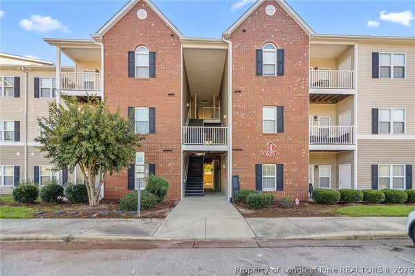 625 MARSHTREE LN UNIT 108, FAYETTEVILLE, NC 28314 - Image 63ad126df60eb03f5c05a6f5e5c76130/1208602702