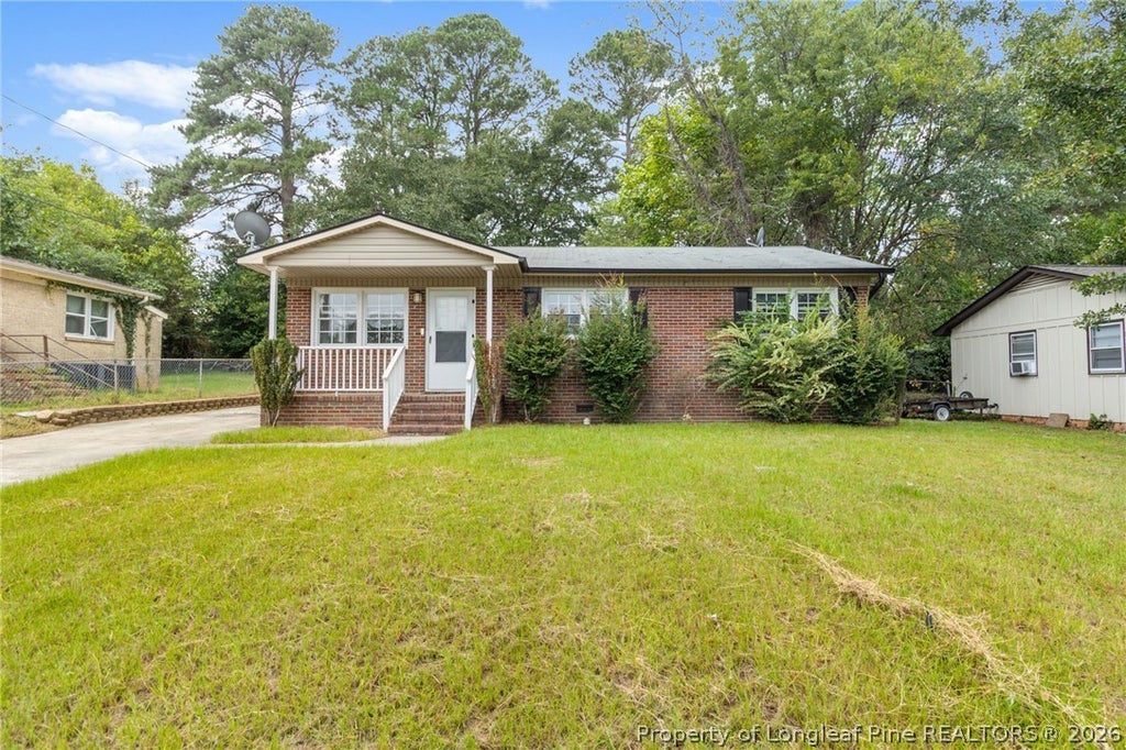 Photo of 1046 Rulnick Street, Fayetteville, NC 28304 (MLS # 769668)