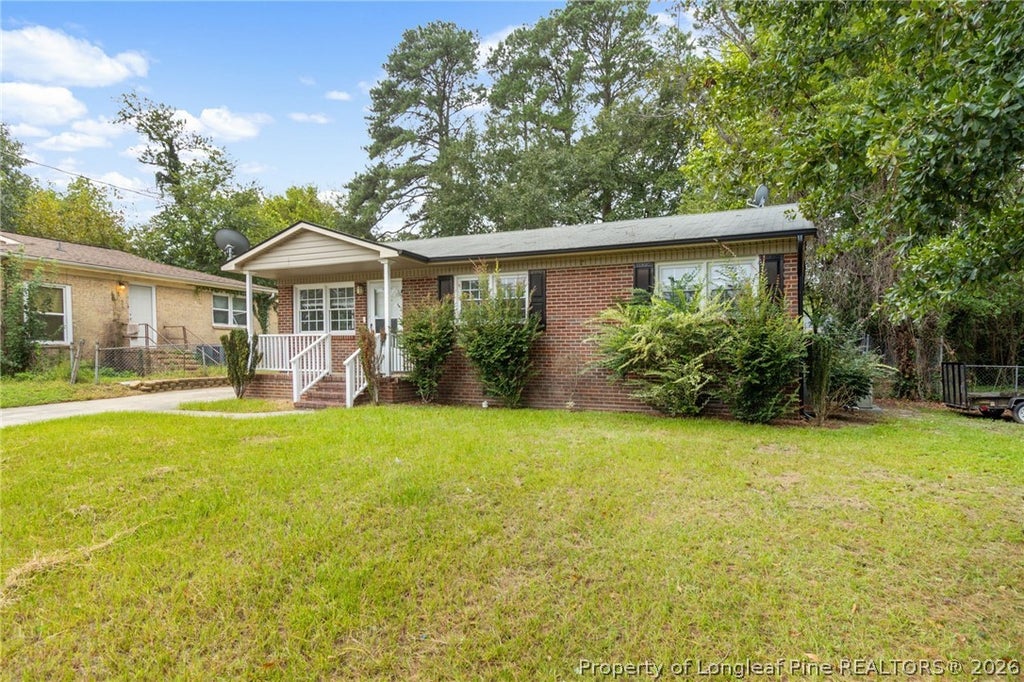 Photo of 1046 Rulnick Street, Fayetteville, NC 28304 (MLS # 769668)