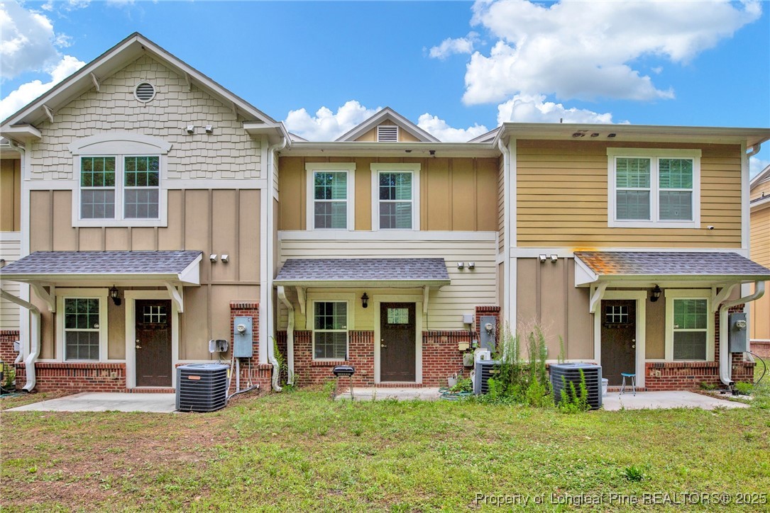 28 Hunters Run Avenue