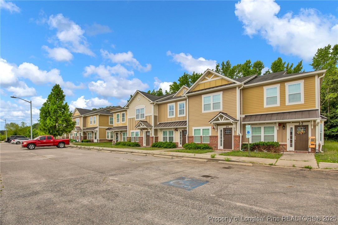 28 Hunters Run Avenue