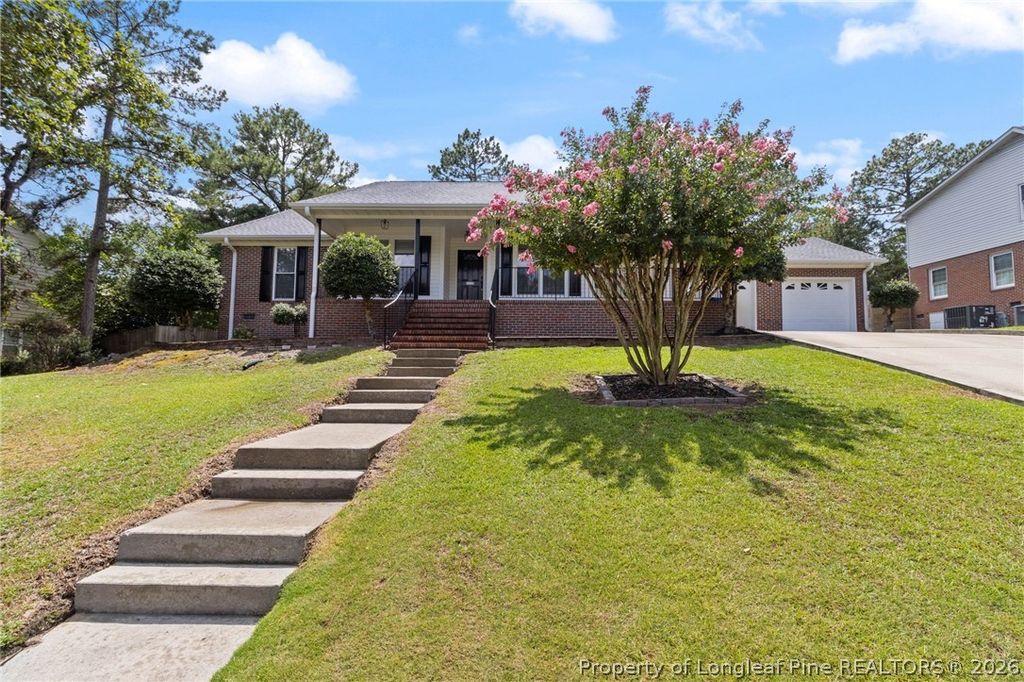 Photo of 6213 Burnside Place, Fayetteville, NC 28311 (MLS # 766545)