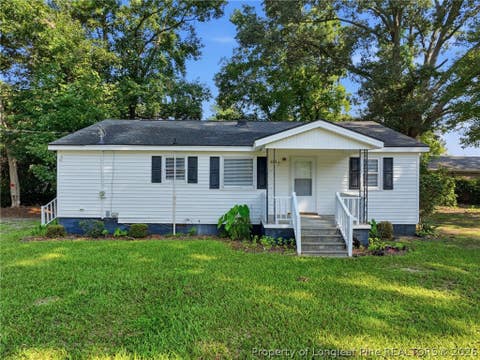 Tiny photo for 604 Calhoun Street, Clinton, NC 28328 (MLS # 768180)