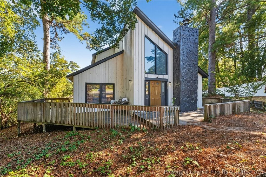 Photo of 1606 Irwin Circle, Fayetteville, NC 28303 (MLS # 752222)