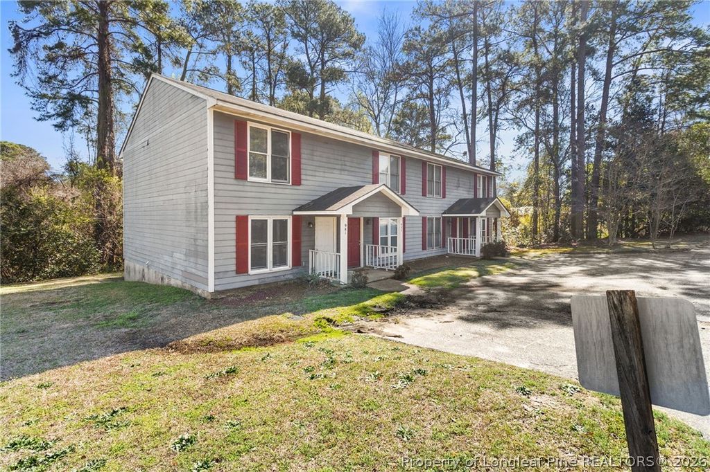 Photo of 981 Odom Drive, Fayetteville, NC 28304 (MLS # 758893)