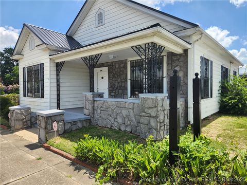 Photo of 115 S Cool Spring Street, Fayetteville, NC 28301 (MLS # 753554)