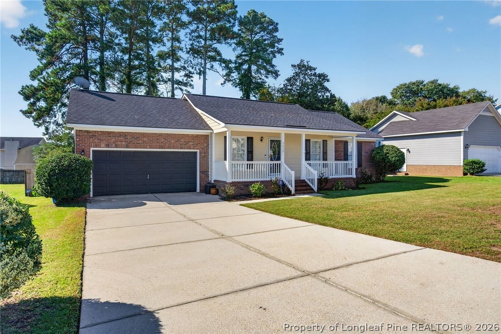 Photo of 5820 Bear Creek Circle, Fayetteville, NC 28304 (MLS # 771192)